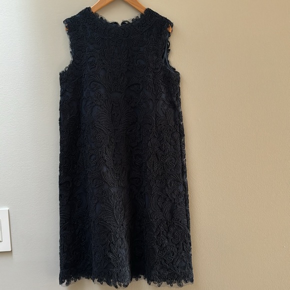 Tadashi Shoji Kids Navy shift dress- Size 10 Girls - Picture 7 of 9